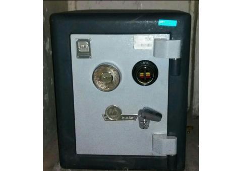 ✔جابجایی وبازگشایی گاوصندوق