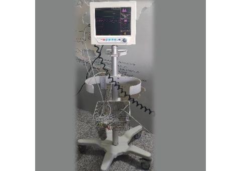 دستگاه مانیتورینگ علائم حیاتی