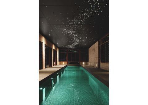 نورپردازی استخر سرپوشیده