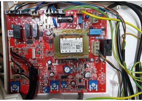 تعمیر برد الکترونیکی انواع پکیج دیواری