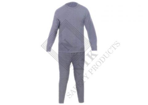 بزرگترین توضیع کننده لباس گرم سربازی