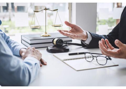 مشاور حقوقی املاک