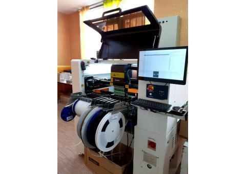 مونتاژبرد الکترونیکی با دستگاه-دستی.