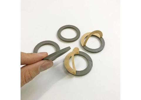 عنوان : فوم پشت چسب دار