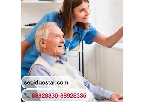 پرستار سالمند