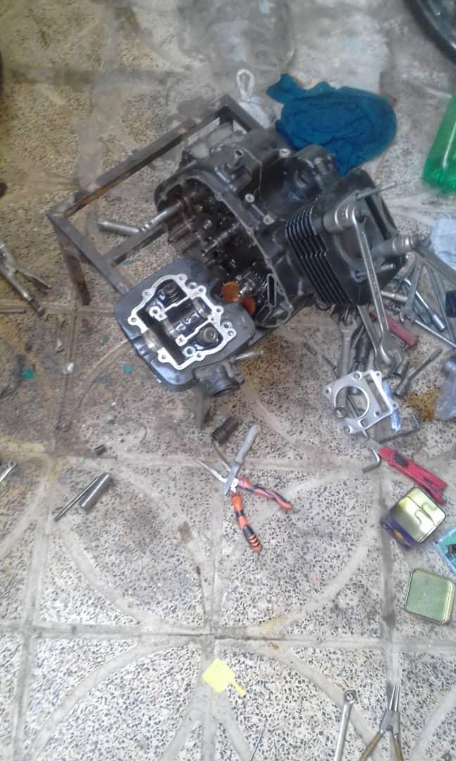 تعمیرات موتور سیکلت سیار  پنچر گیری سیار 