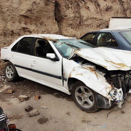 خریدار خودرو تصادفی وچپی با قیمت بالا