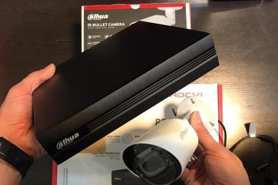 پک  ۱ عدد دوربین مداربسته داهوآ