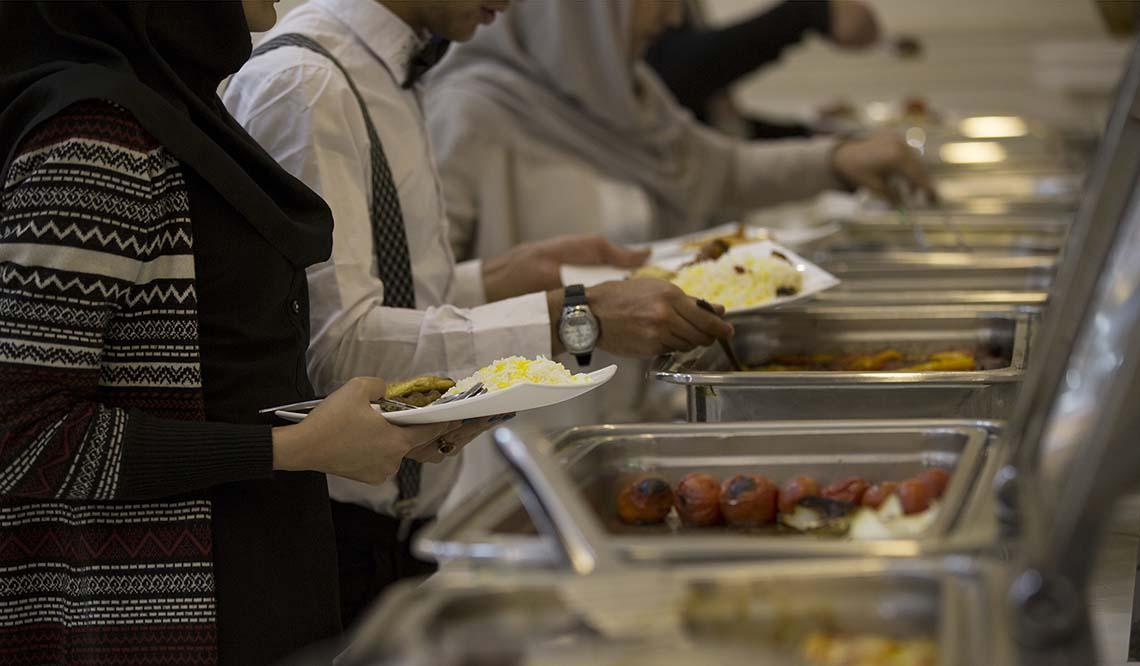 رستوران سلف سرویس