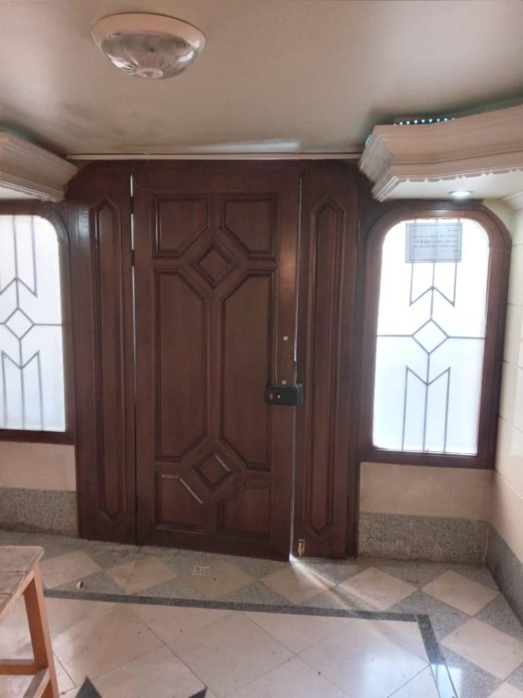 تعمیرمبل در اصفهان (رنگ کار چوب در اصفهان)