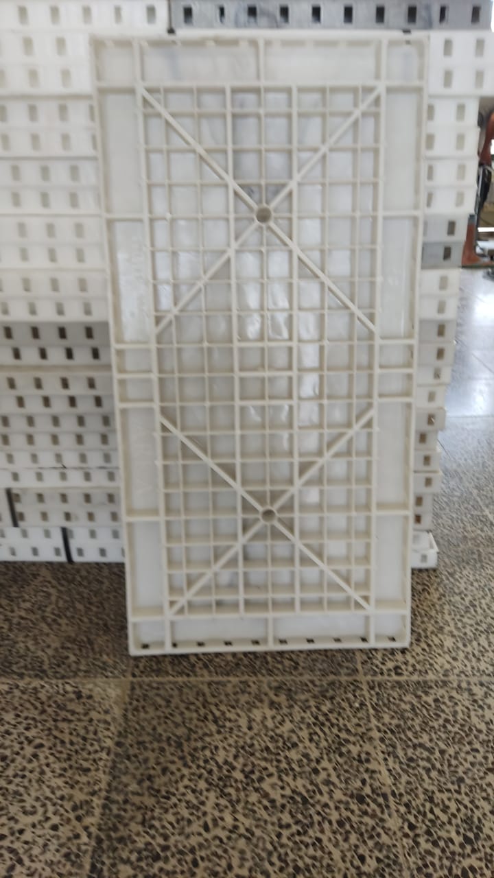 قالب بتن پلاستیکی(پلیمری)