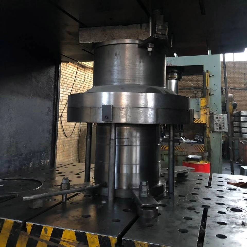 ساخت و تولید قالب منبع تحت فشار