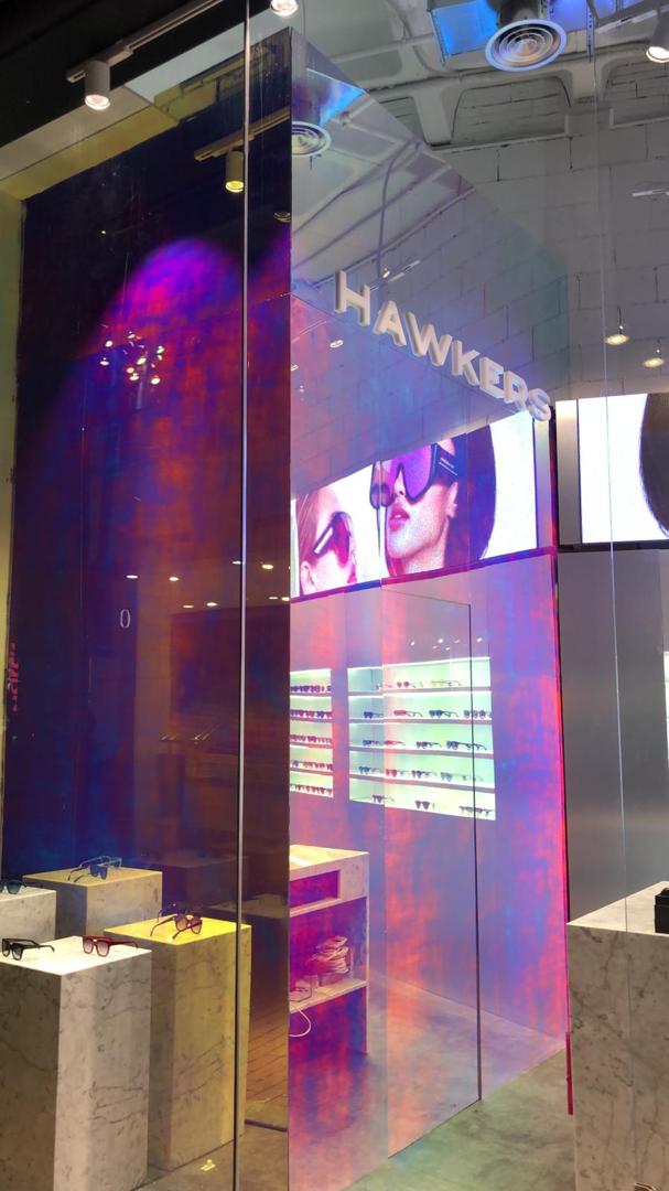 برچسب شیشه در طرح و رنگ مختلف