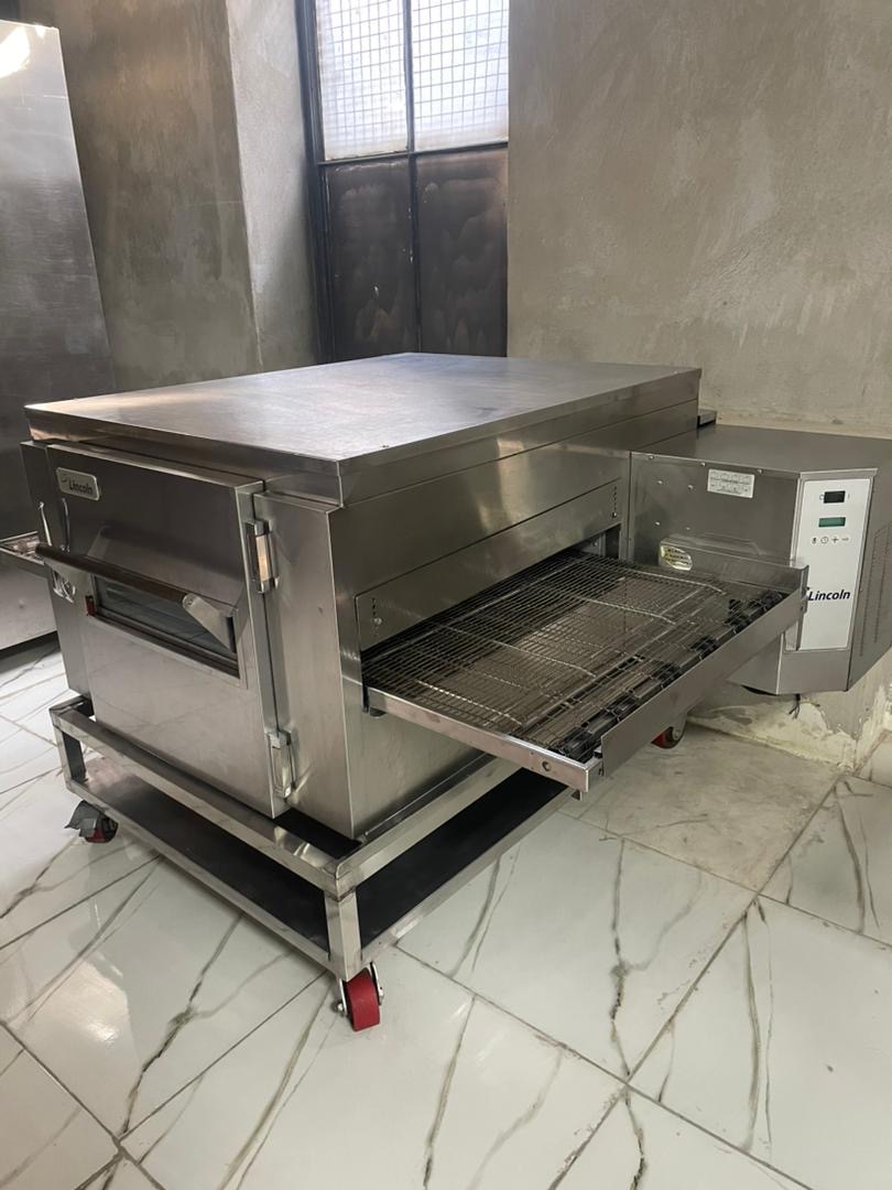 تجهیزات آشپزخانه صنعتی کترینگ ،فست فود،رستوران