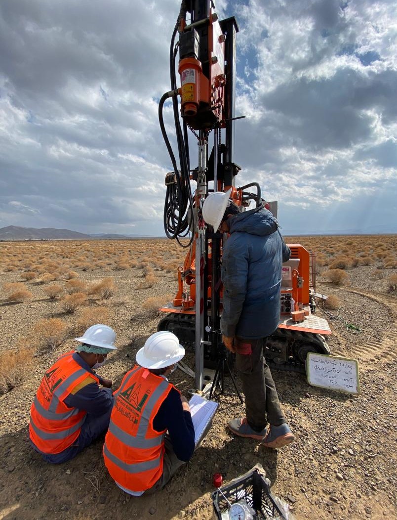 آزمایشات نیروگاه خورشیدی