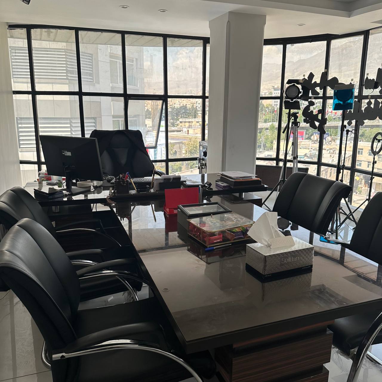 طراحی سایت، سئو و مدیریت شبکه&zwnj; های اجتماعی