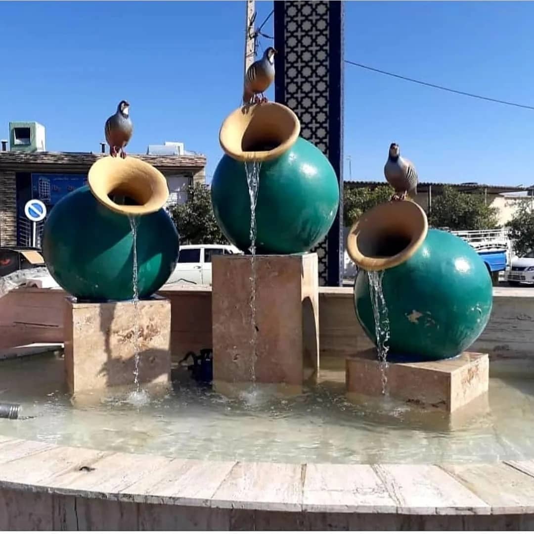 طراحی و تولید المان های شهری فایبرگلاس زرین کار