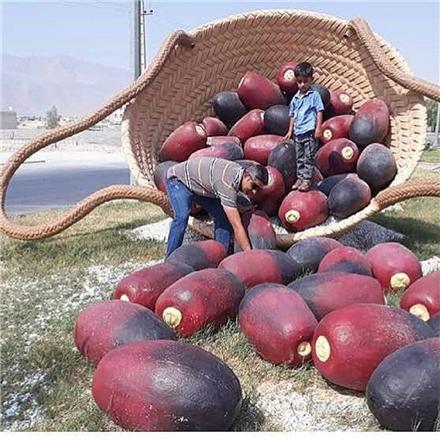 سفارش انواع المان های نوروزی فایبرگلاس