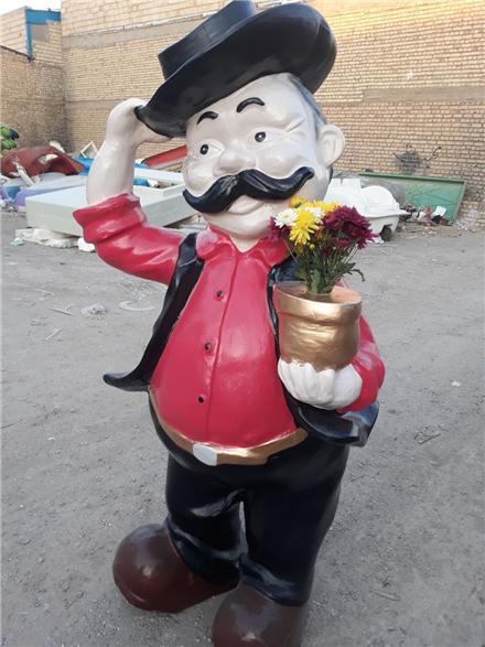 مجسمه عمو نوروز و ننه سرما فایبرگلاس