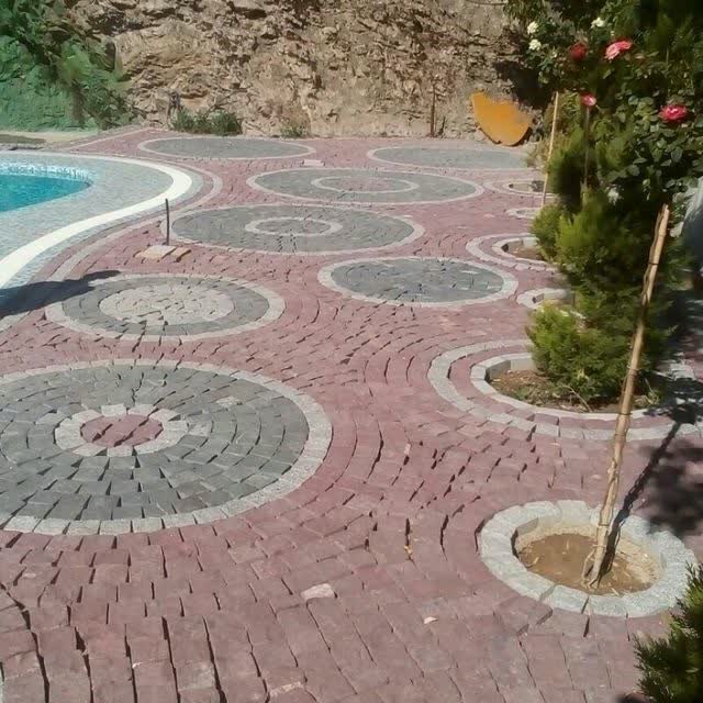 عرضه سنگ های کوبیک  در طیف گسترده رنگ ها